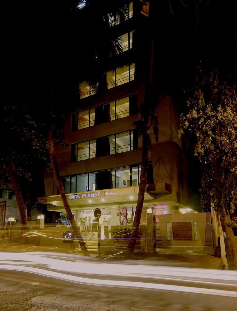 Hotel Planet Residency Мумбаи Экстерьер фото
